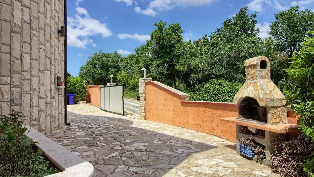 Wonderful Villa Katarina With Heated Pool And Jacuzzy Sea View Medulin 0*,  Croatia